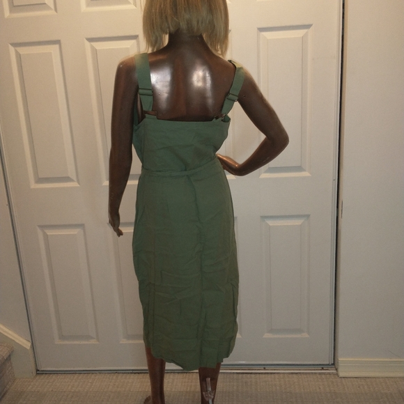 Olive green sleeveless time and tru maxi dress with belt - Picture 5 of 7